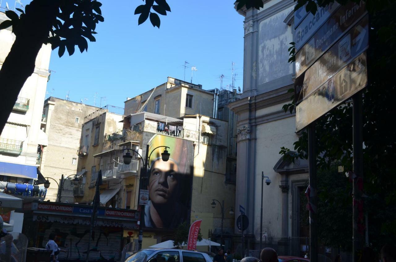 Vila A Due Passi Dal Duomo Neapol Exteriér fotografie
